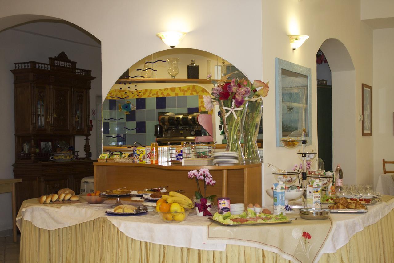 Hotel Residence Charles Rimini Kültér fotó